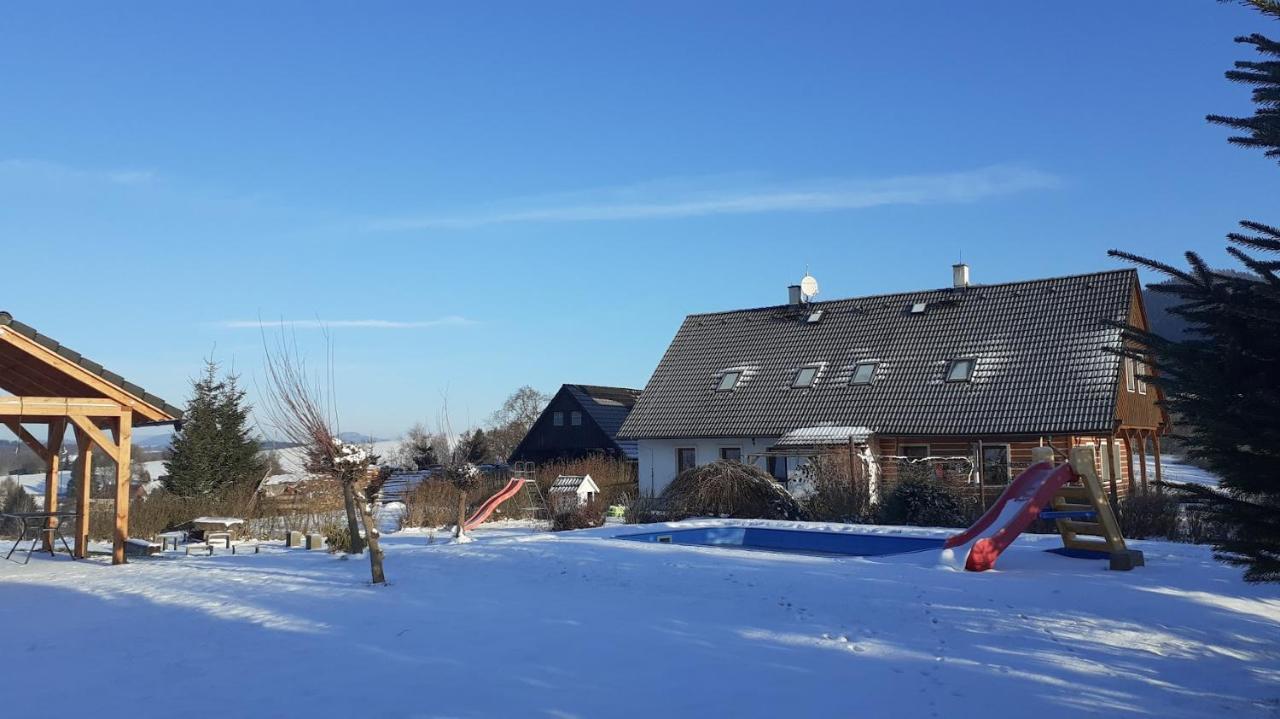 Bernsdorf Apartman V Chaloupce Na Vrsku מראה חיצוני תמונה